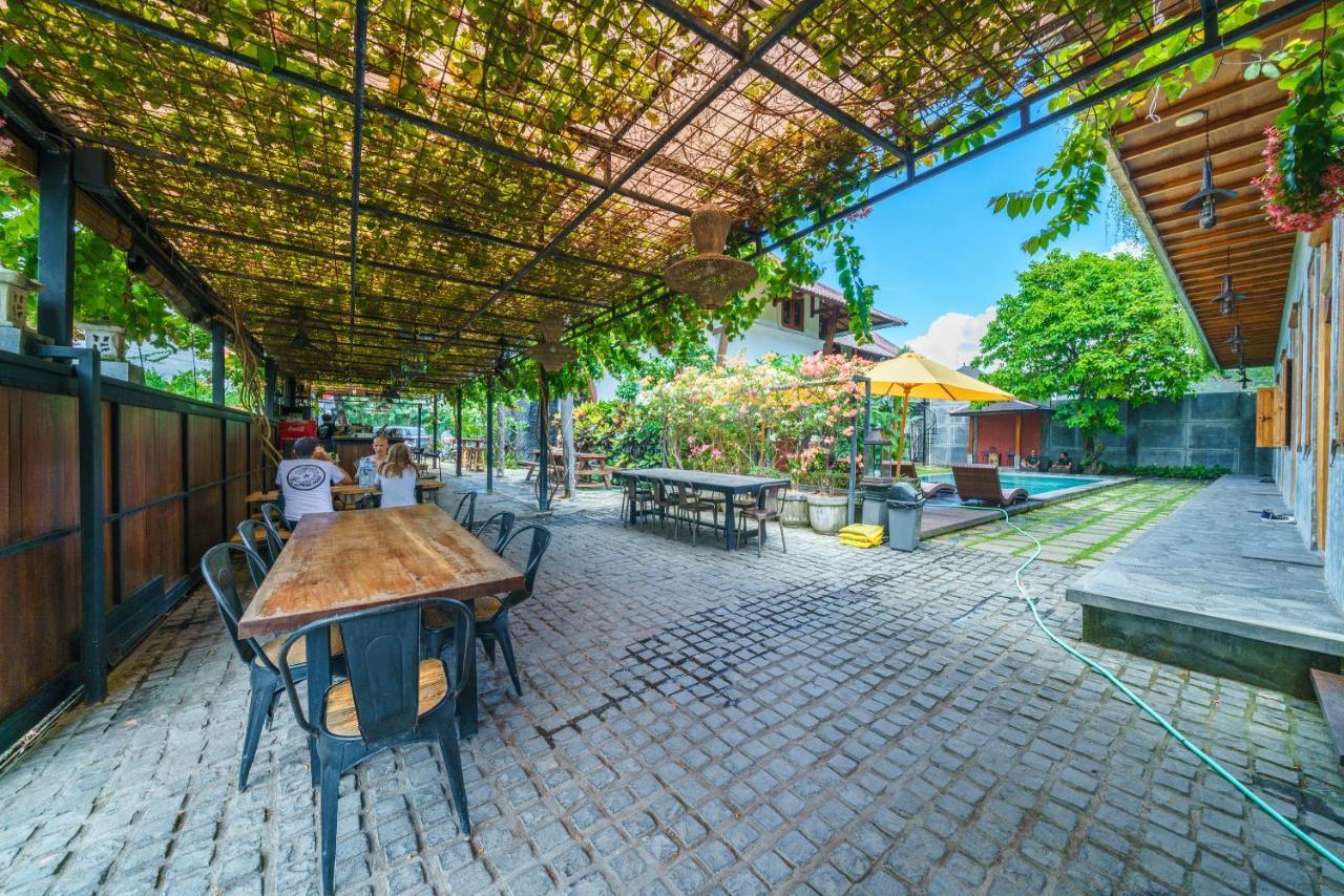 Black Pearl Hostel Canggu Exteriér fotografie